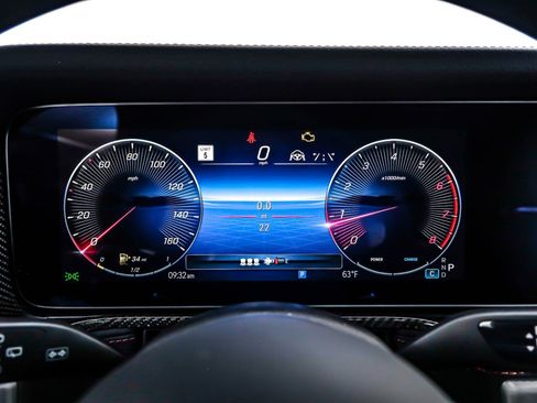 Used 2025 Mercedes-Benz G 550 image 19