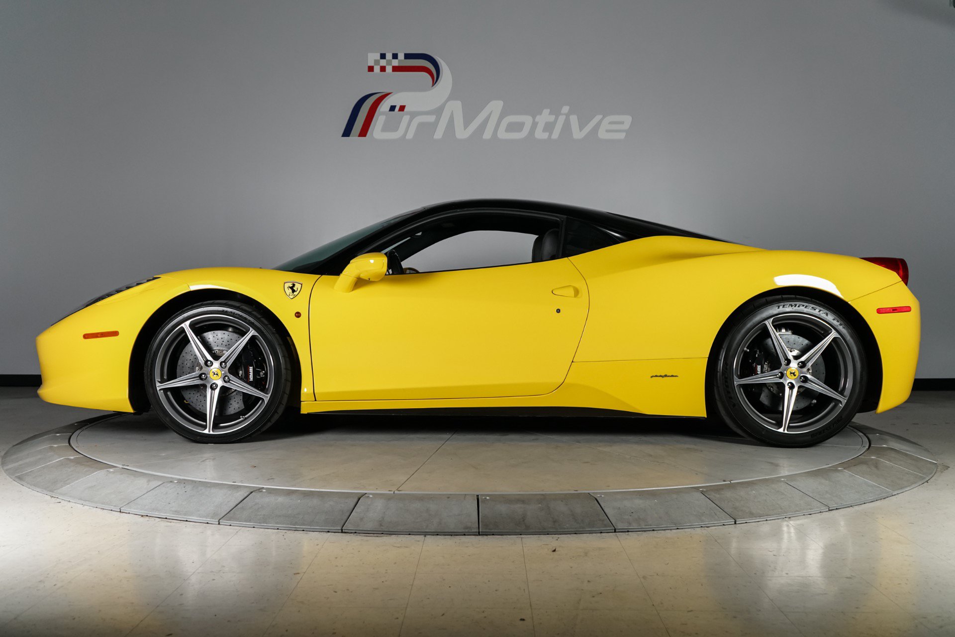 Used 2011 Ferrari 458 Italia Coupe RWD image 3
