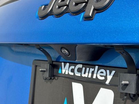 Used 2025 Jeep Compass Latitude w/ Altitude Special Edition AWD/4WD image 6