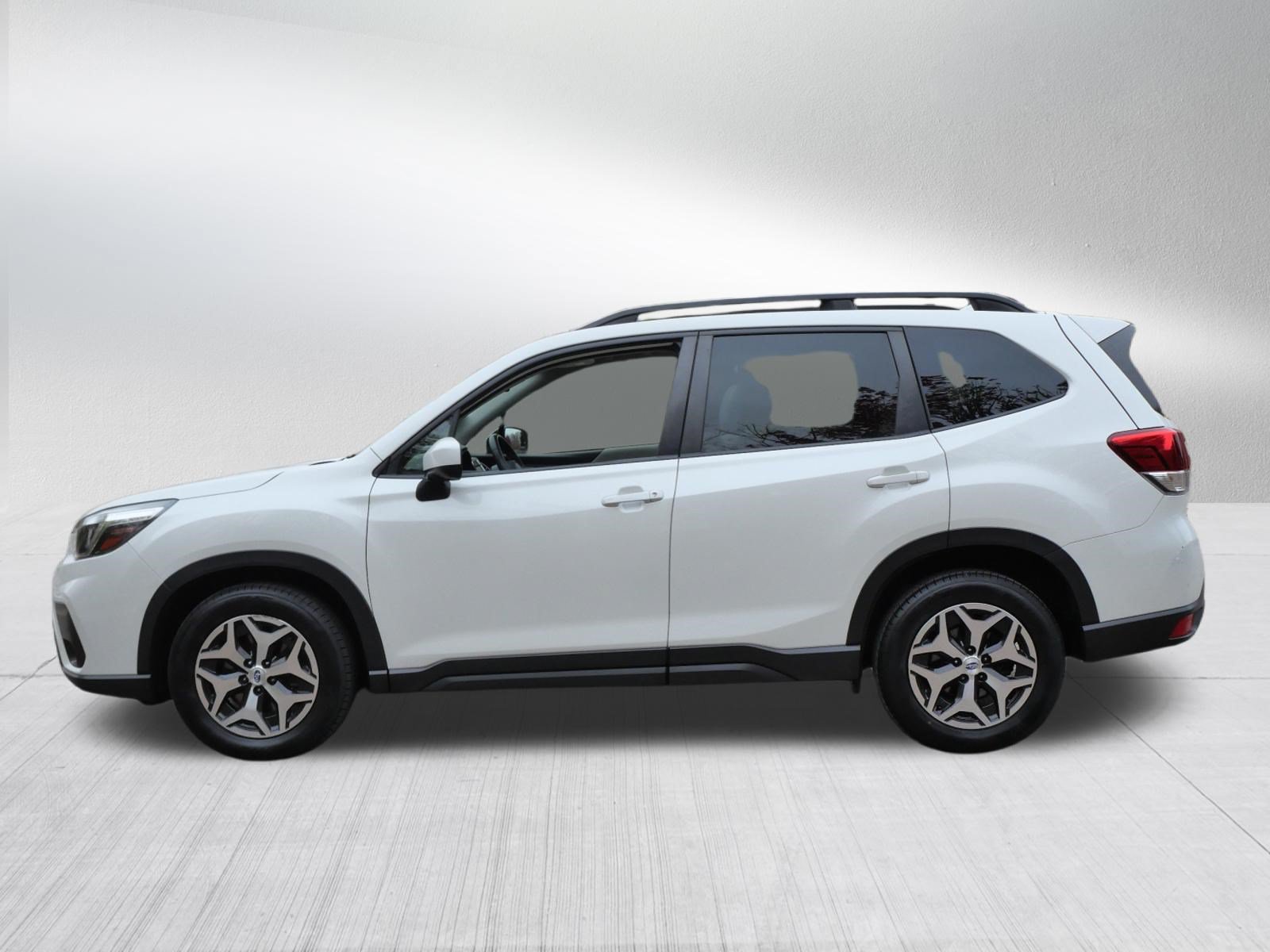 Used 2020 Subaru Forester Premium AWD/4WD image 4