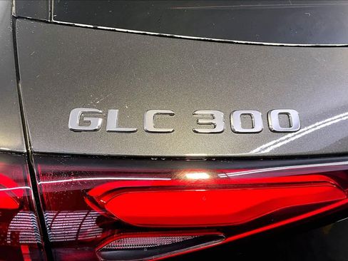 New 2026 Mercedes-Benz GLC 300 4MATIC image 6