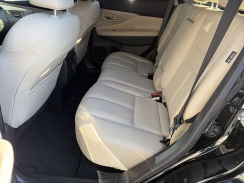 Certified 2024 Nissan Murano SV image 29