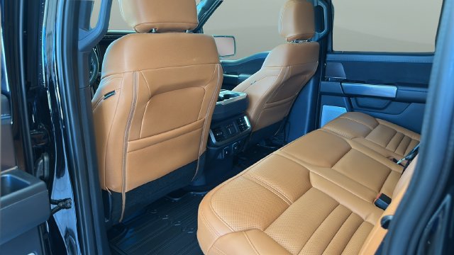 Used 2025 Ford F150 Platinum AWD/4WD image 19
