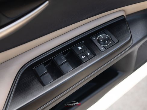 Used 2019 Lexus ES 350 w/ Premium Package FWD image 43