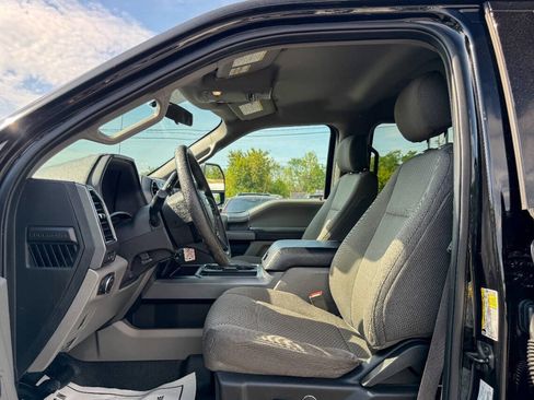 Used 2019 Ford F250 XLT w/ XLT Premium Package AWD/4WD image 21