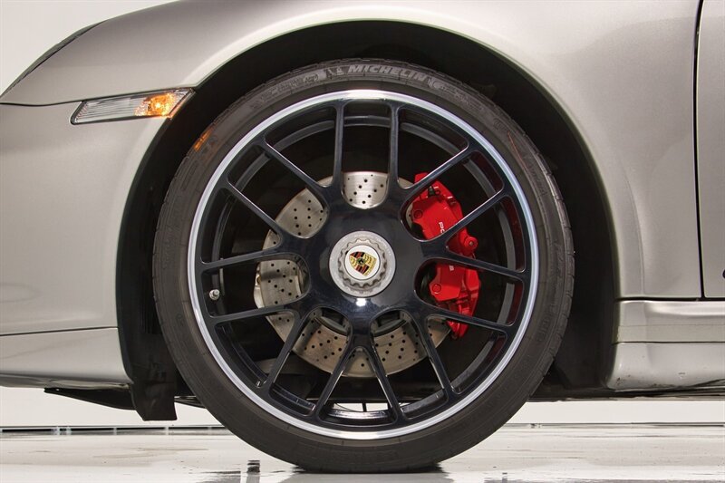 Used 2012 Porsche 911 Carrera 4 GTS AWD/4WD image 9