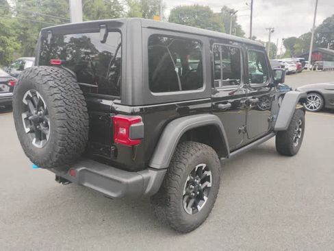 Used 2024 Jeep Wrangler Unlimited Rubicon 4xe AWD/4WD image 5
