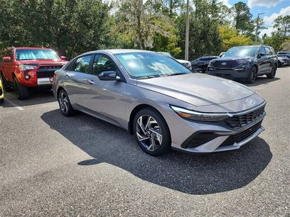 New 2025 Hyundai Elantra SEL