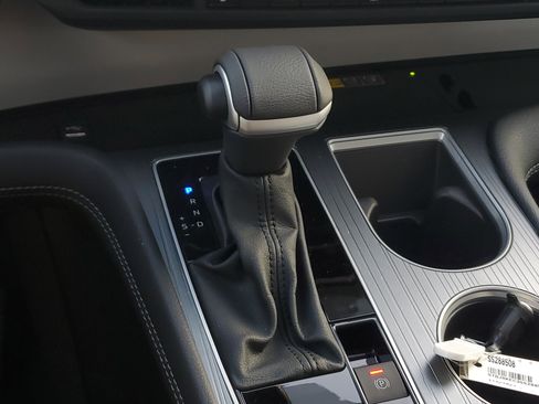 New 2025 Toyota Sienna XLE image 29