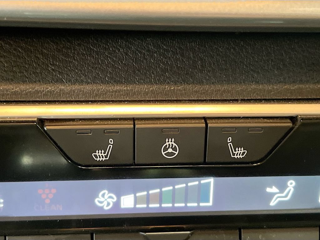 Used 2024 Nissan Altima 2.5 SL AWD/4WD image 21