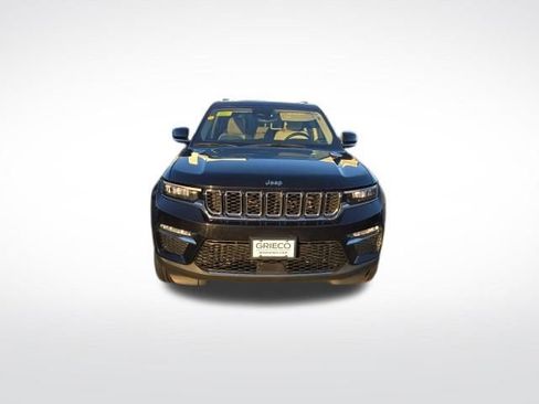 Used 2022 Jeep Grand Cherokee Limited image 2