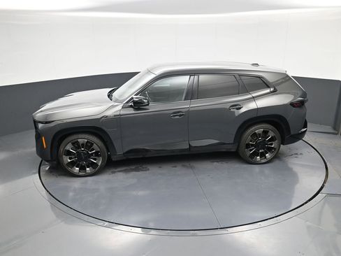 Used 2023 BMW XM AWD/4WD image 31