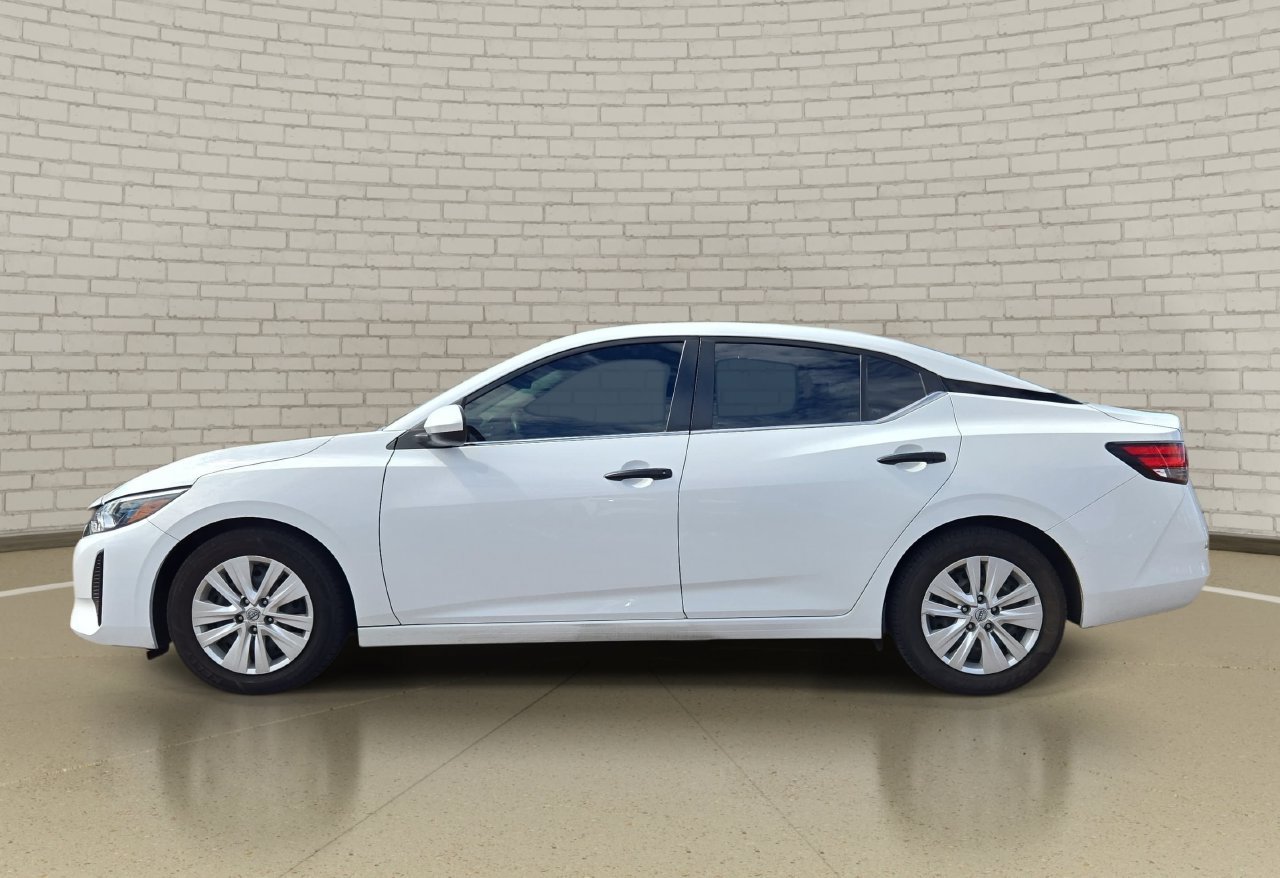 Used 2024 Nissan Sentra S FWD image 8