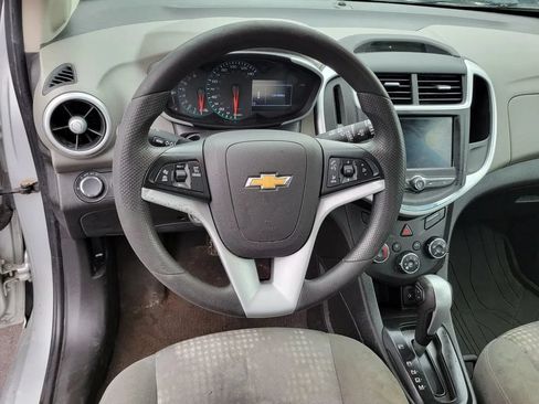Used 2020 Chevrolet Sonic LT FWD image 6