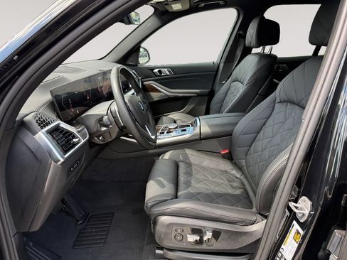 Used 2026 BMW X5 xDrive40i AWD/4WD image 2