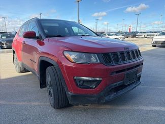 Used 2019 Jeep Compass Altitude video 1