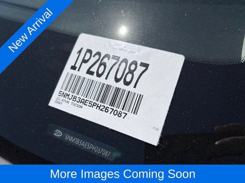 Used 2023 Hyundai Tucson SEL FWD image 11
