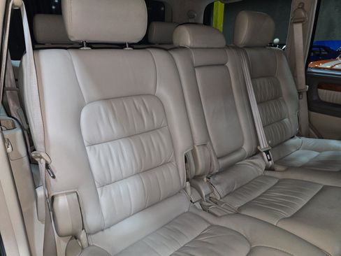 Used 2006 Lexus LX 470 4WD image 89