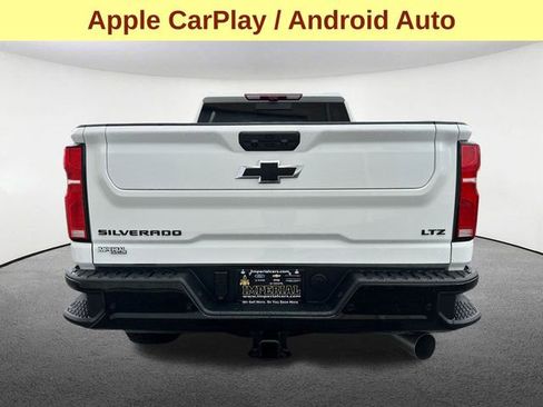 Used 2025 Chevrolet Silverado 2500 LTZ w/ LTZ Plus Package AWD/4WD image 12