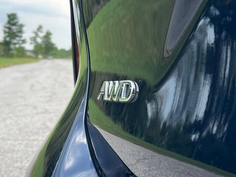Used 2023 INFINITI QX50 Luxe AWD/4WD image 15