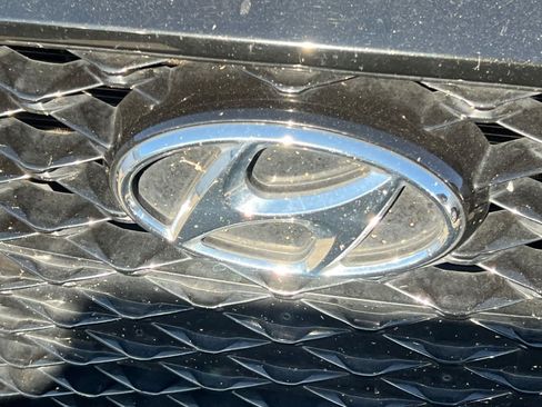Used 2020 Hyundai Veloster Turbo R-Spec FWD image 13