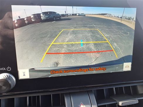 Used 2024 Toyota RAV4 XLE image 30