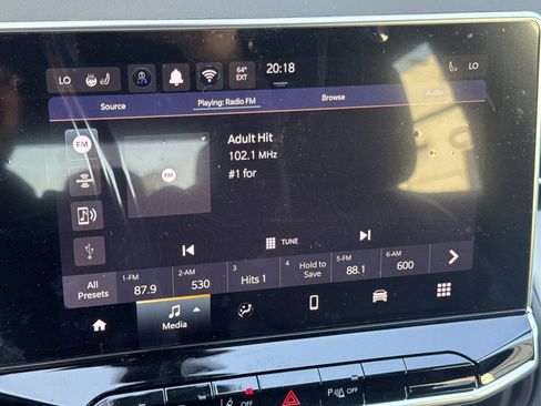 New 2026 Jeep Compass Limited AWD/4WD image 17