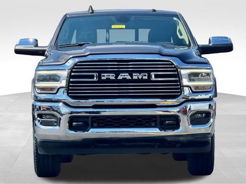 Used 2022 RAM 2500 Laramie AWD/4WD image 2