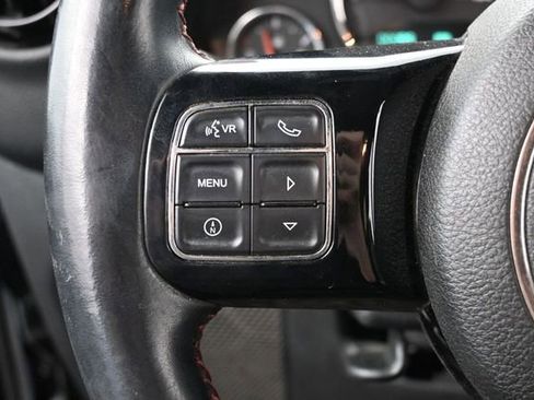 Used 2012 Jeep Wrangler Unlimited Sahara AWD/4WD image 19