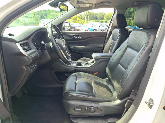 Used 2023 GMC Acadia SLT AWD/4WD image 2