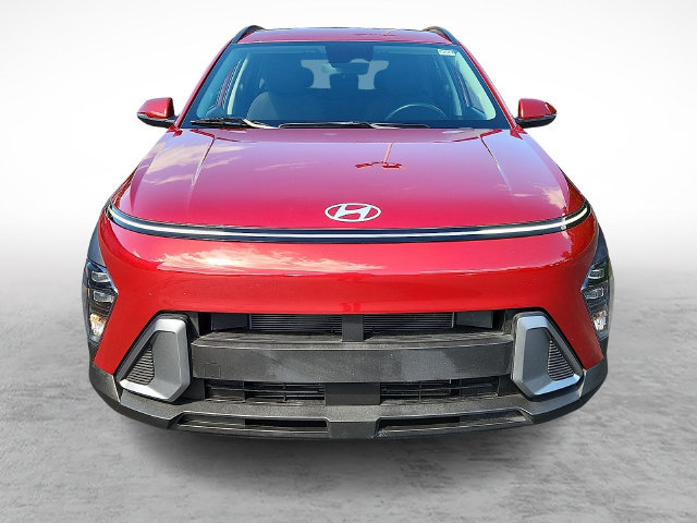 Used 2025 Hyundai Kona SEL AWD/4WD image 2