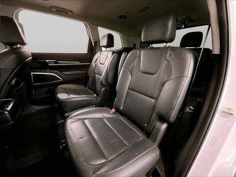 Used 2022 Kia Telluride S AWD/4WD image 25