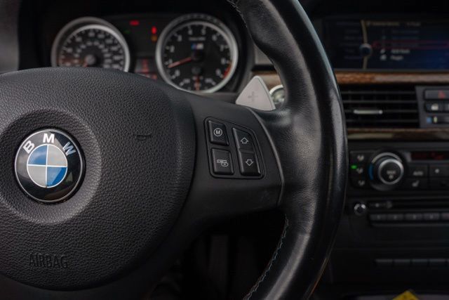 Used 2011 BMW M3 Coupe RWD image 17