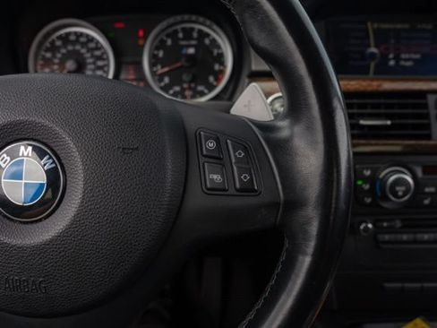 Used 2011 BMW M3 Coupe RWD image 17