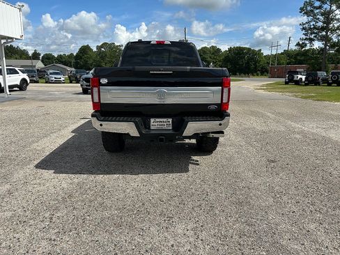 Used 2022 Ford F250 King Ranch w/ King Ranch Ultimate Package AWD/4WD image 4