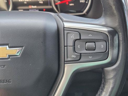 Used 2021 Chevrolet Suburban Premier AWD/4WD image 24