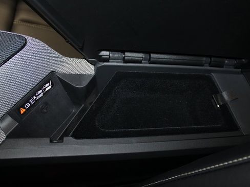 New 2026 Cadillac Optiq Luxury 1 image 19