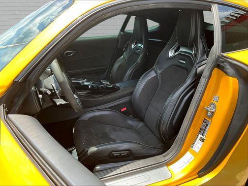 Used 2020 Mercedes-Benz AMG GT C image 20