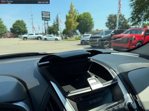 Used 2014 Chevrolet Equinox LS FWD image 29