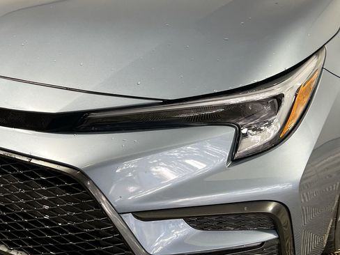 Used 2025 Toyota Corolla SE image 12