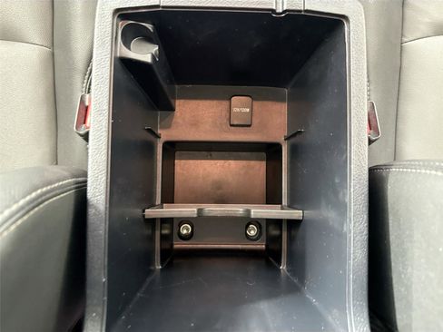 Certified 2024 Toyota 4Runner SR5 Premium image 34