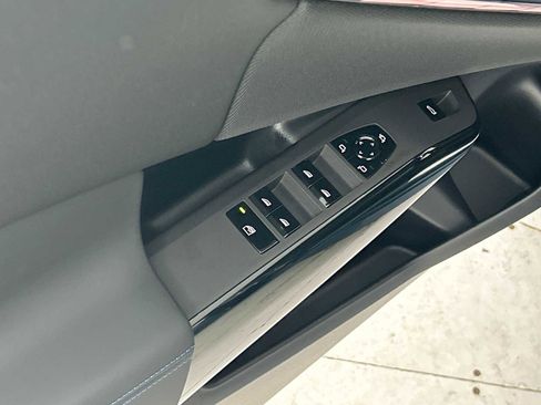 New 2026 BMW X3 xDrive30 w/ M Sport Package image 15