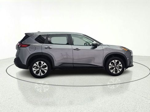 Used 2023 Nissan Rogue SV image 7