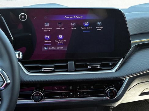 New 2027 Chevrolet Equinox LT AWD/4WD image 17