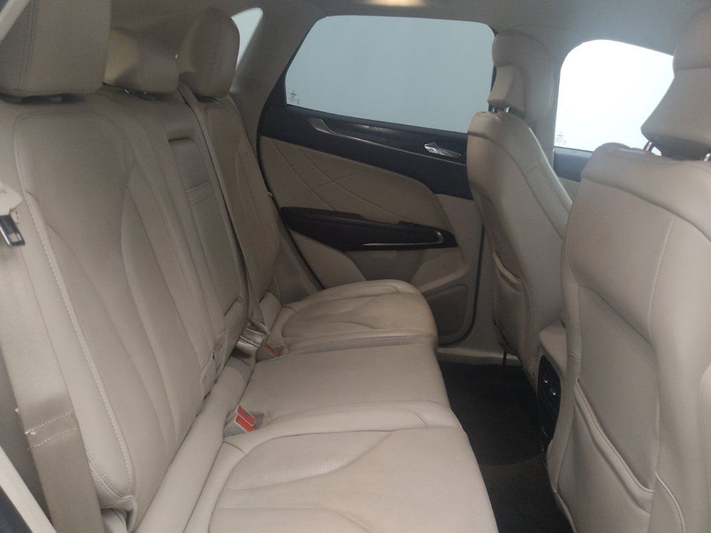 Used 2017 Lincoln MKC Reserve FWD image 19