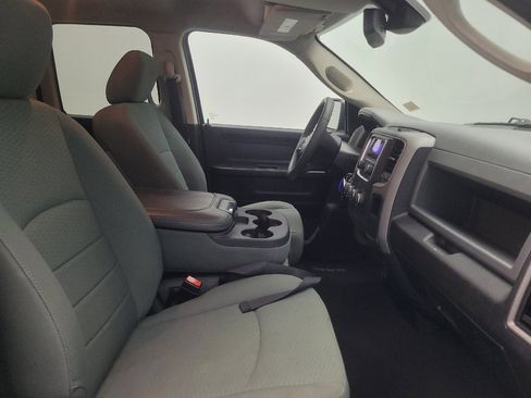 Used 2018 RAM 1500 Express RWD image 21