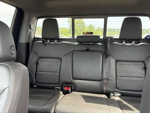 Used 2023 GMC Sierra 2500 Denali w/ Denali Ultimate Package AWD/4WD image 16