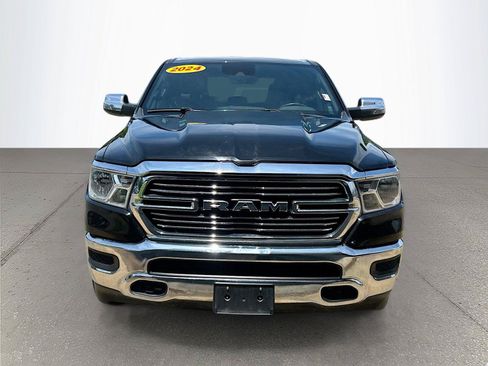 Used 2024 RAM 1500 Laramie AWD/4WD image 9