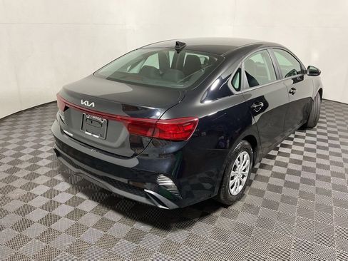 Used 2022 Kia Forte Sedan FWD image 17