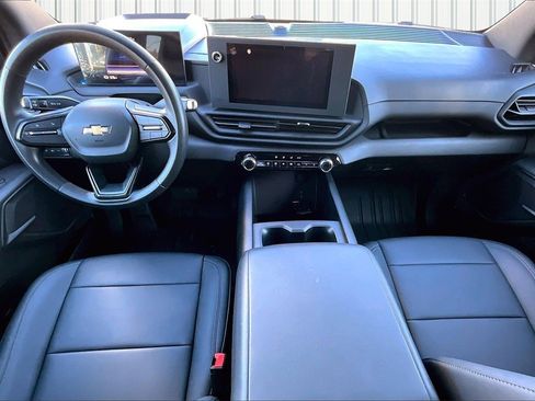 Used 2024 Chevrolet Silverado EV W/T image 6